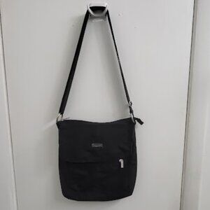 Baggallini medium crossbody/shoulder bag EUC